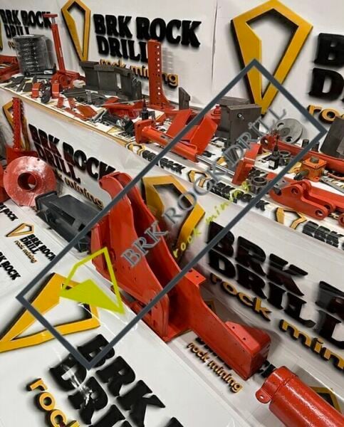 88701919 - 887 019 19 - HYDRAULIC MOTOR | SANDVIK SPARE PARTS MANUFACTURER