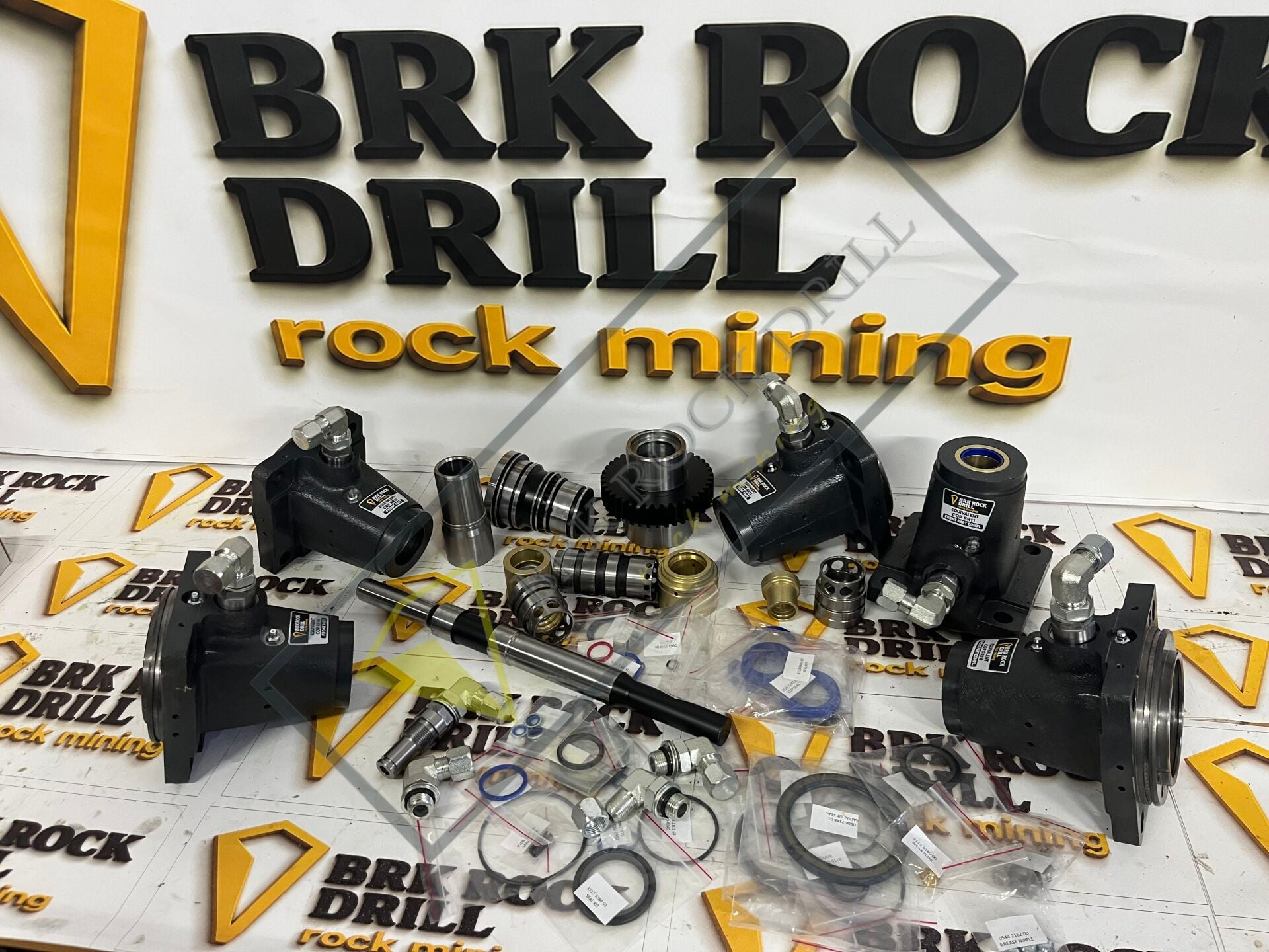 3115325901 - 3115 3259 01 - DAMPING PISTON - COP - RR11 | ROCK DRILLING