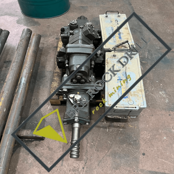 09704908 - FRONT CYLINDER ASSY