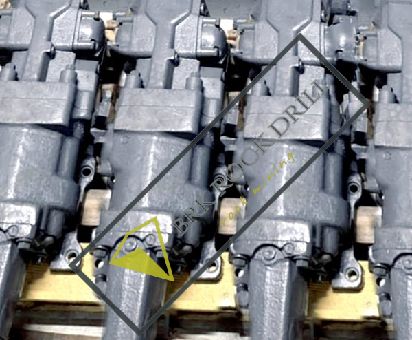 551 970 04 - GEAR BOX ASSEMBLY - RD525