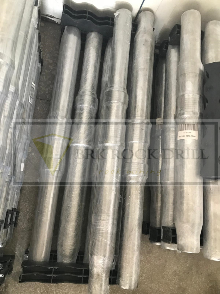 153 600 48-PİSTON-HL1010-ROCK-DRİLL