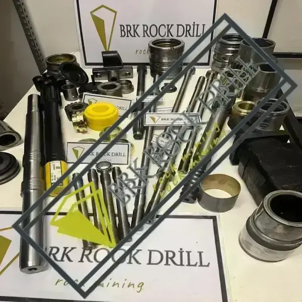 3115133680 - 3115 1336 80 - SEAL HOUSING REAR COMPL. | COP-1032 ROCK DRILL