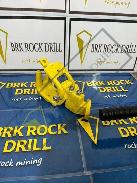 3128306256 - 3128 3062 56 - HOSE HOLDER