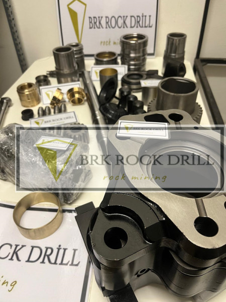 3115 2972 80 / 3115297280 - SEAL HOUSE COMP - 2560 ROCK DRİLL