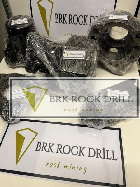 3115 2973 00 / 3115297300 - PISTON GUIDE - 2560 ROCK DRİLL